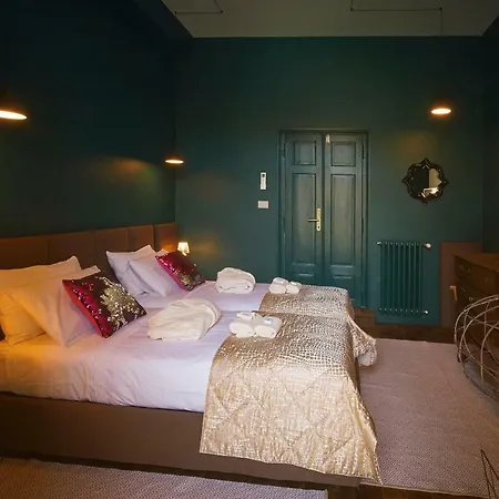 Look To Bed & Breakfast