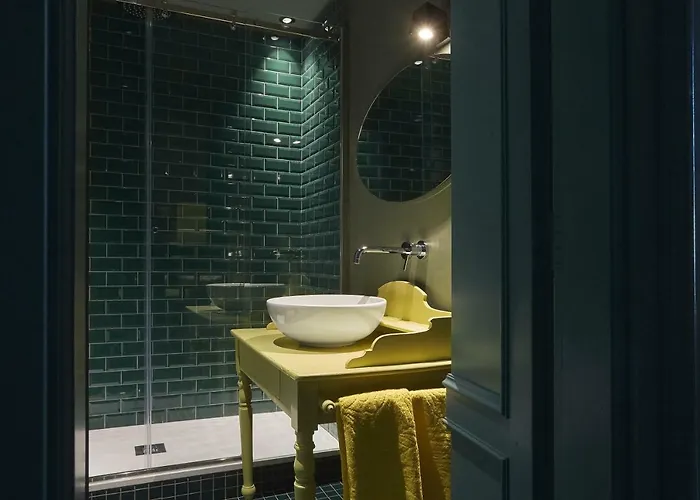 فندق مبيت وإفطار Look To Viphouse 4*