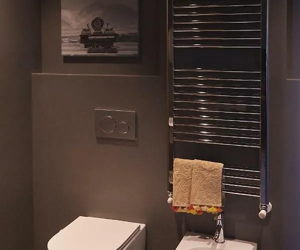 Look To Viphouse فندق مبيت وإفطار 4*